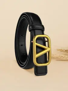 Women's Letter Buckle Leather Belt, Elegant Design for Skirt & Jeans, Perfect Accessory for All Seasons, Durable Fashion Statement