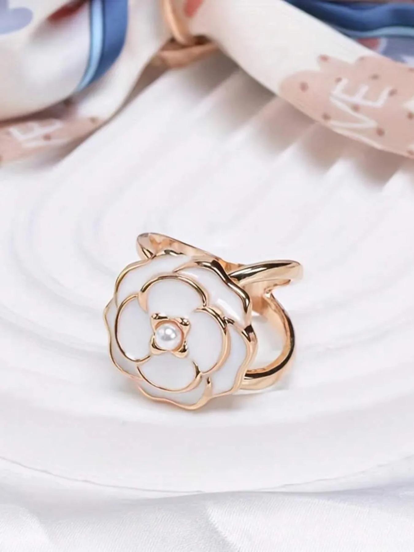 Elegant Faux Pearl Scarf Clips Set, Versatile Design for Daily Wear, Perfect Accessory for Women, Pack of Three