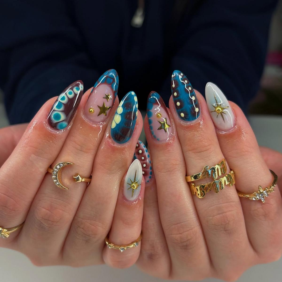 24Pcs Mid-length Gilded Almond Nails Set Press on 3D Flower Gradient Pink Full Cover False Nails Tips Pearl Reusable Fake Nails