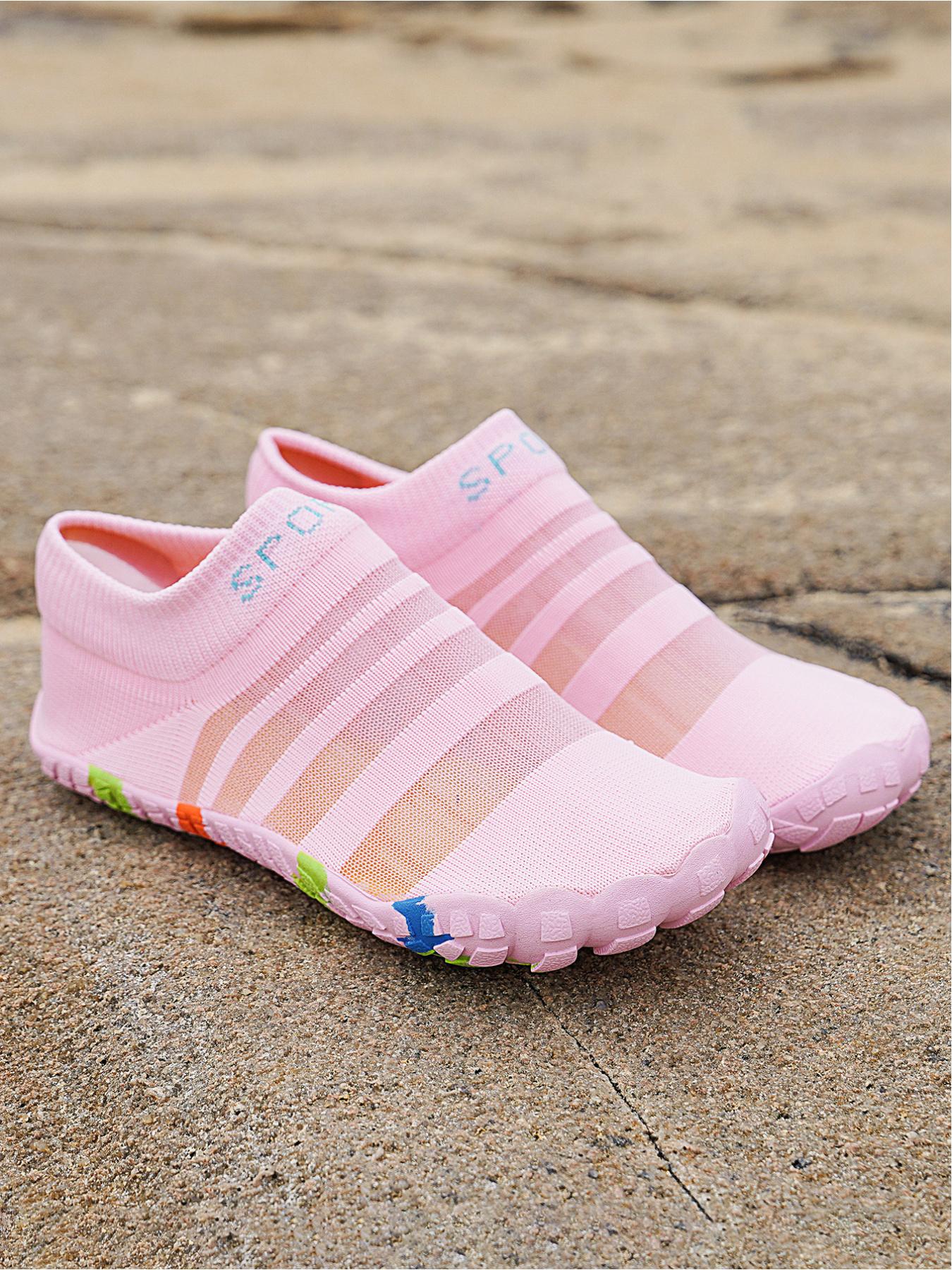 1 Pair Couple's River Tracing Shoes, Breathable Flyknit & Color-Block Heel, Serrated Anti-Slip Outsole, Trendy Shoes for Beach & Drifting