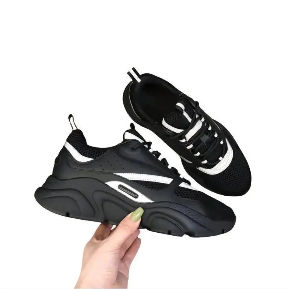 WOS 2026 Couple's Luminous Thick-Soled Laces Casual Trainers, Breathable Fashionable Sports Shoes,stylish,waterproof,toe