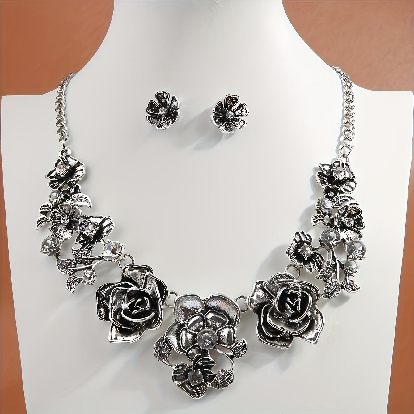Vintage Rose Flower Jewelry Set for Women, Boho Antique Alloy Statement Necklace and Stud Earrings with Adjustable Chain, Boho Fashion, Female Wear, Heavy Flower Motif, Party Ready, Set Includes 3 Pcs, Flora, Heavy Duty, Layered Flowers
