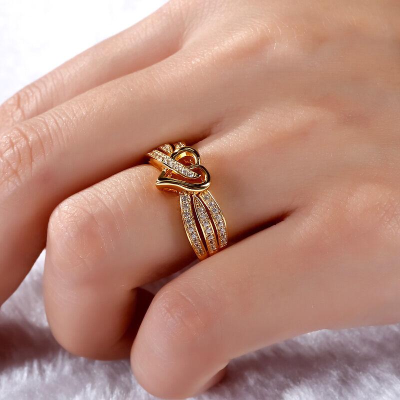 Jeulia Golden Tone Heart Design Round Cut Sterling Silver Women's Band