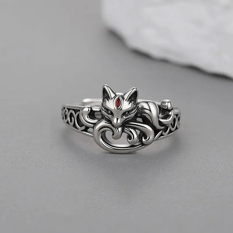 A Vintage-style, Versatile Adjustable Nine-tailed Fox Spirit Ring with an Open Design, Ideal as a Gift for Friends, Suitable for Daily Wear, Gifting, Banquets, and Vacations