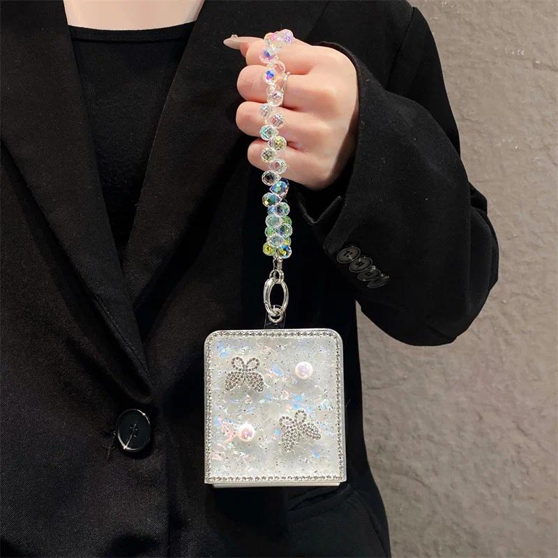 Luxury 3D Butterfly Diamond Shell Pattern Phone Case For Samsung Galaxy Z Flip 3 4 5 6 7 FE With Wrist Chain Shockproof Cover