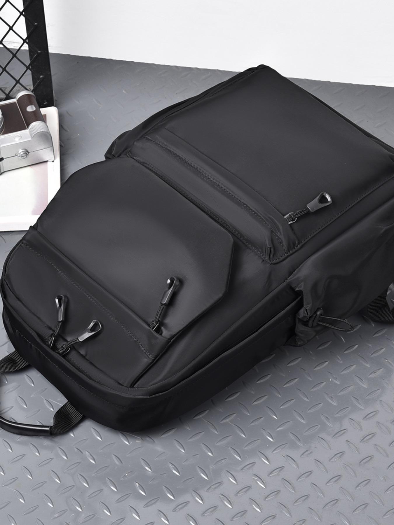 Vacuum Compression Backpack, Large Capacity Travel Backpack with Manual Pump, Outdoor Sports Backpack, Travel Essentials