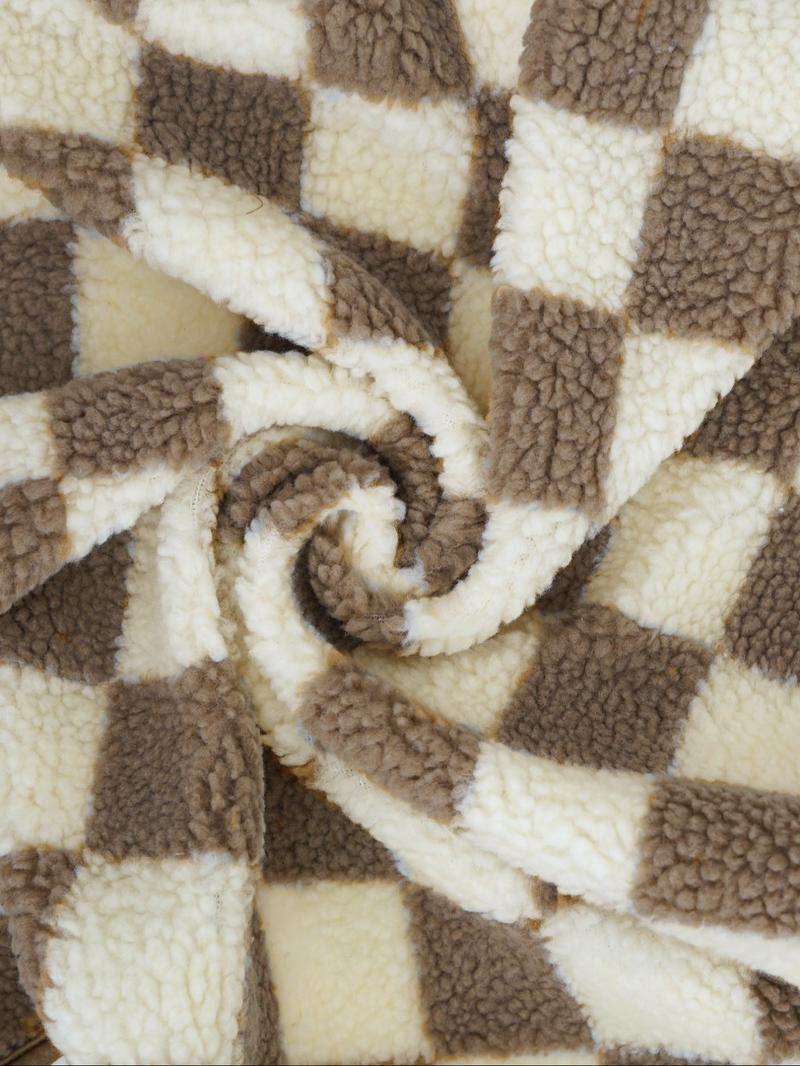 Ins style checkerboard plush vest women's autumn and winter outerwear short style shoulder retro square grid loose vest jacket top