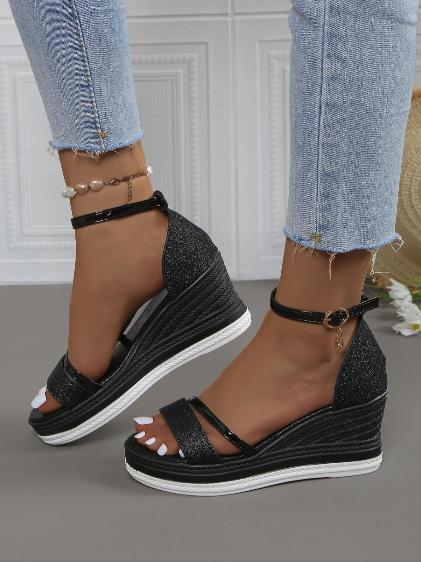 Women's Fashionable Glittering Platform Casual Trendy Sandals, Casual Comfortable Golden Wedge Sandals for Summer, Trending Shoes, Chic Summer Footwear, Glitter Decorated Sandals