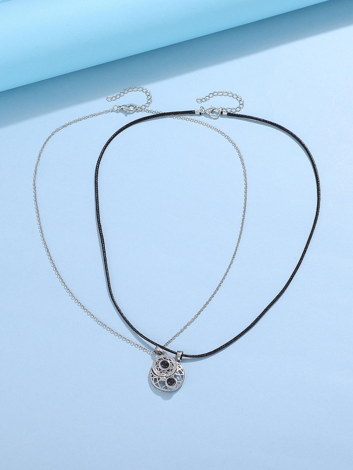 Trendy Couple Necklace Set, Fashionable Layered Necklaces, Yin Yang Design, Perfect Gift for Friends and Lovers, Elegant Lockbone Jewelry