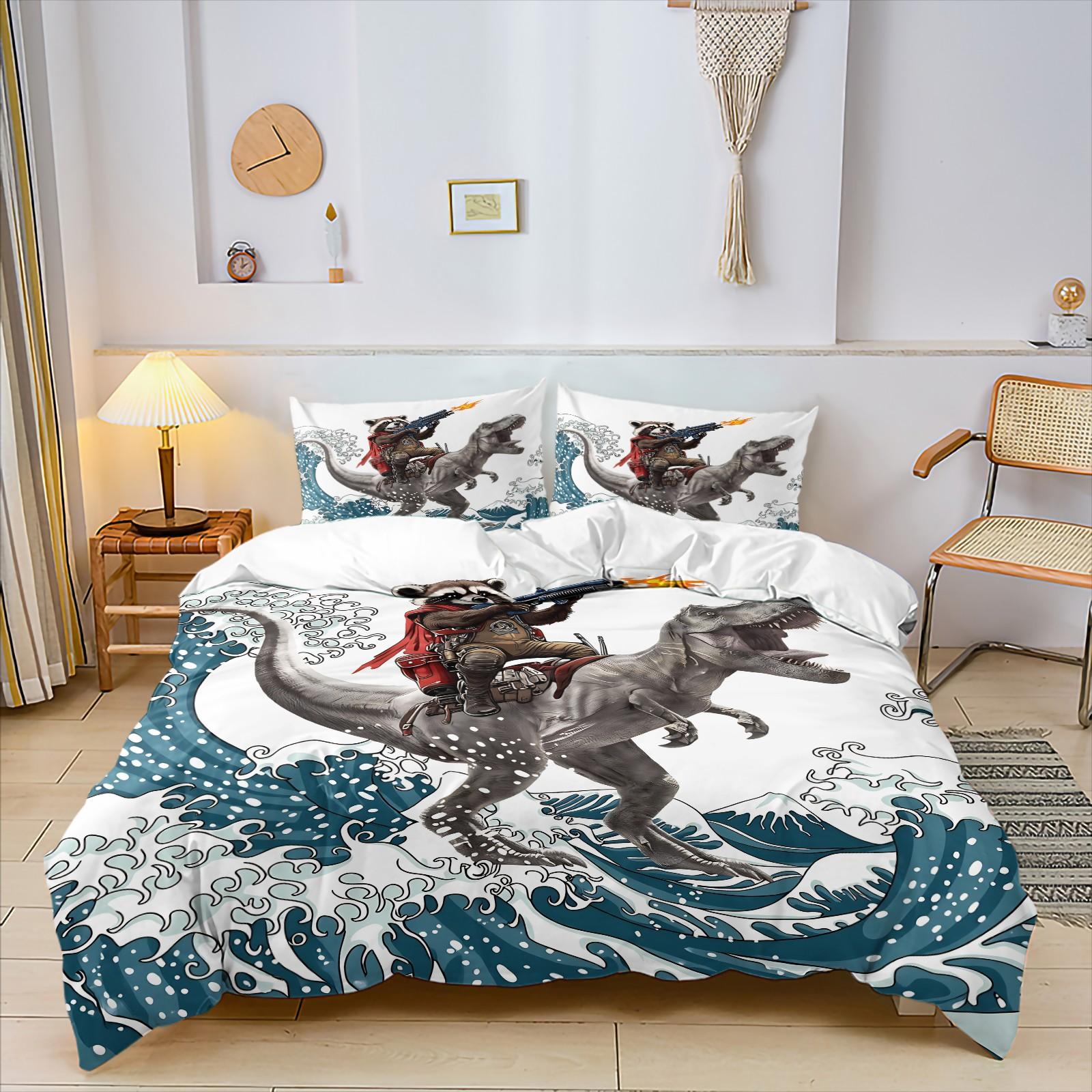 3Pcs Raccoon Dinosaur Duvet Cover Set, 1 Duvet Cover + 1/2 Pillowcases, 3D Cartoon Animal Bedding for Kids, Soft Microfiber Japanese Wave Print Bed Set, Perfect Gift for Dinosaur & Raccoon Lovers
