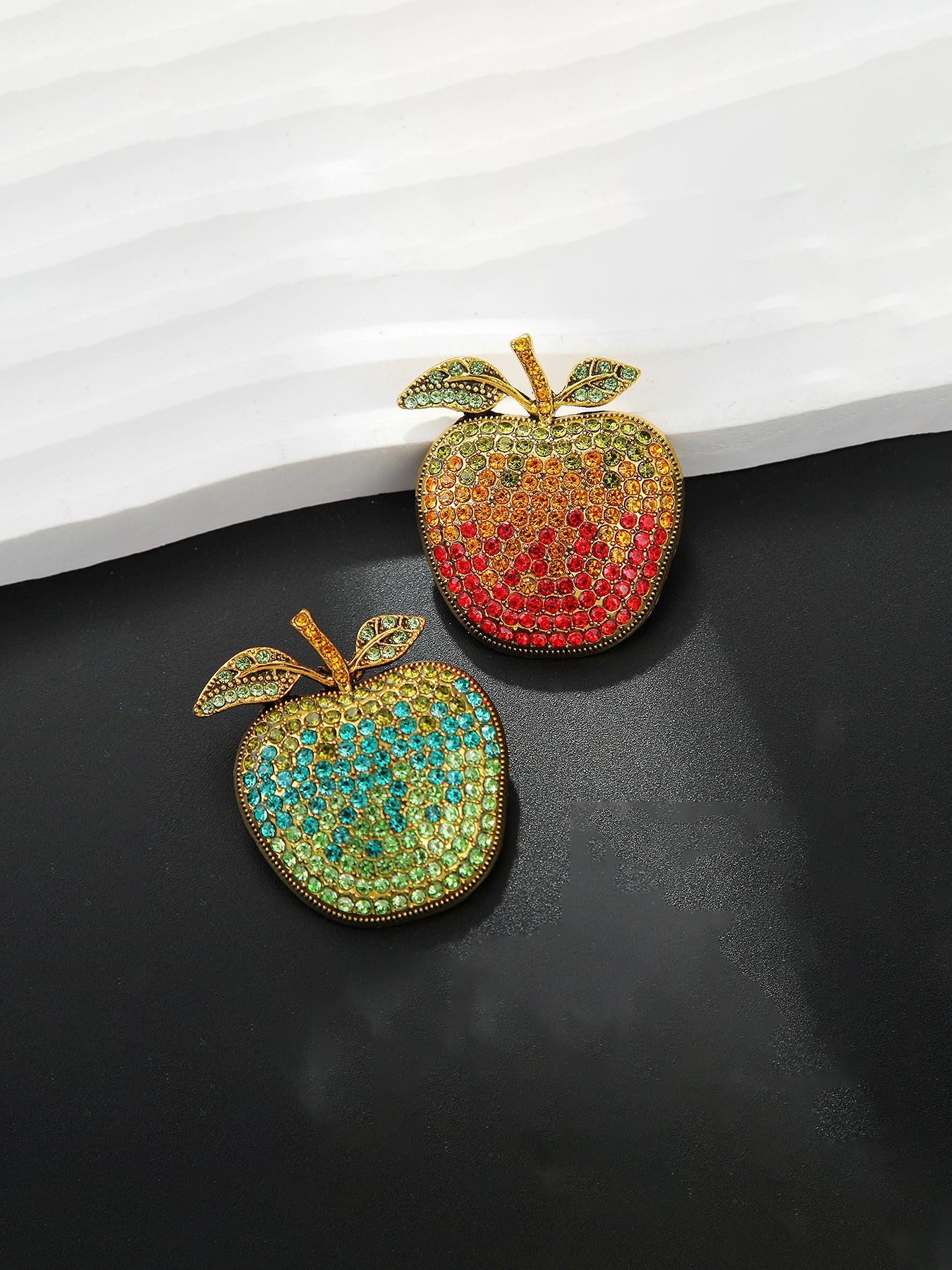 Cute Apple Brooch Unisex Clothing Accessory, Fun and Unique Design, Perfect for All Occasions, Stylish Pin for Men and Women