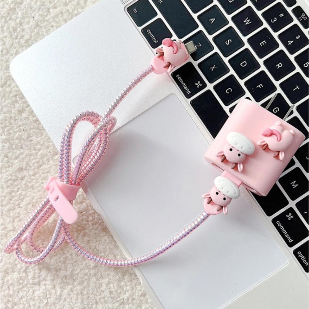Cartoon cow cellphone charger protection cover, Cellphone accessory, data cable protection cover for iPhone 13/12/11 charger, winding device for 18/20W fast charging head to prevent breakage, gift for boyfriend/girlfriend