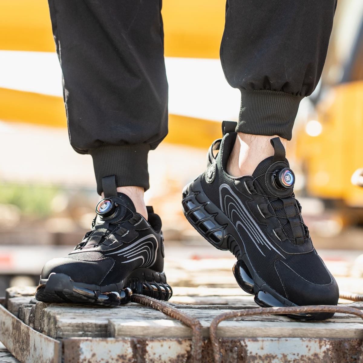 Safety Shoes Work Shoes Steel Toe Caps Anti Smash And Anti Puncture Breathable Mesh Surface Air Cushioned Sole for Comfortable Wear Resistance Rotating Button Design Men's Safety Shoes Women's Safety Shoes Construction Site Work Shoes