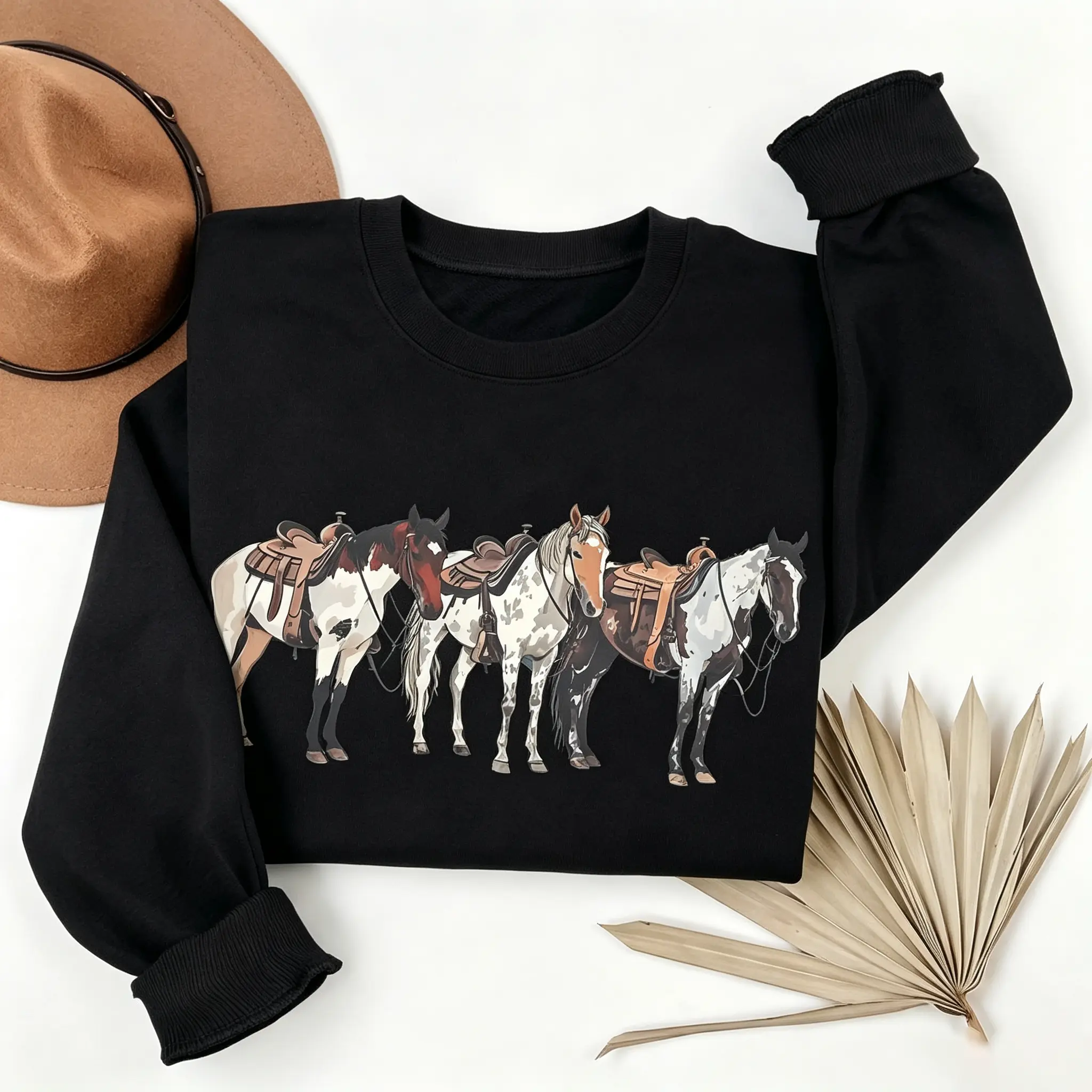Western Cowboy Saddle Horses Graphic Crew Neck Sweatshirt, Printed Craft Relaxed Fit Long Sleeve Pullover, Vintage Country Western Horse Art Design Soft Breathable Casual Daily Tops, Summervibes Unisex Spring Autumn Fashion Outfit For Men Women