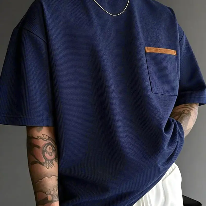 Men's Indigo Waffle Knit Classic T-Shirt, Colorblock Pocket Detail, Loose-Fit Casual Fashion Round Neck Top, Perfect for Daily & Commute Wear, Casual Everyday Wear, Menswear, Streetwear