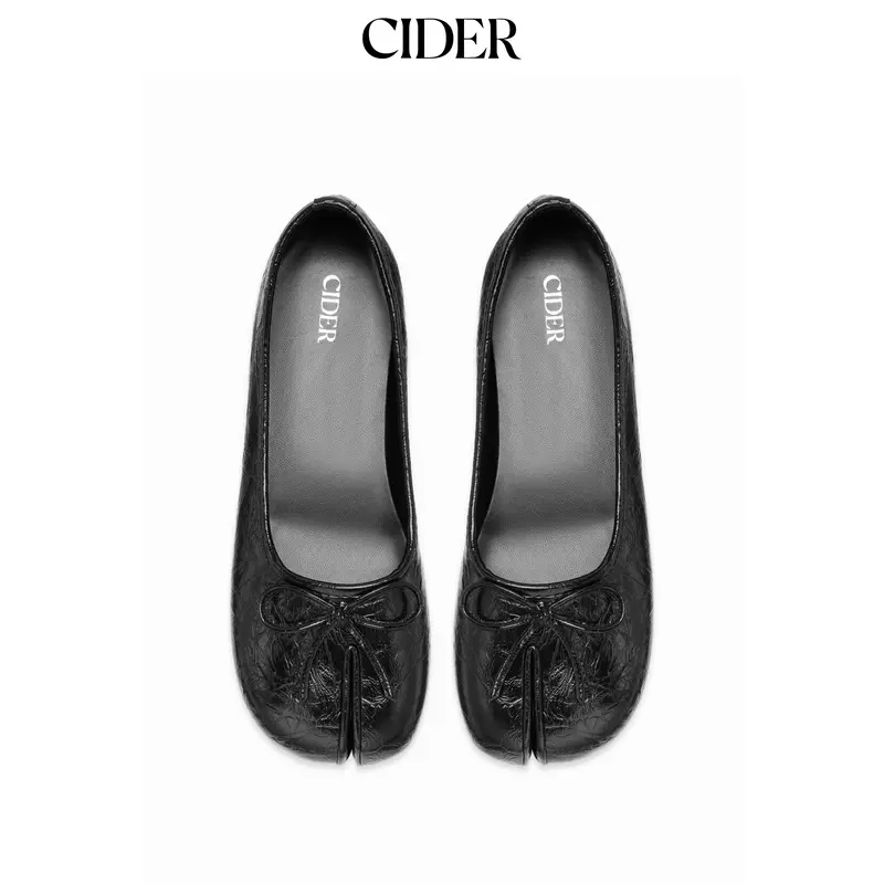 Cider BOWKNOT DECOR SPLIT TOE MARY JANE FLATS