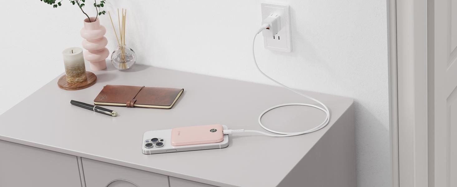 iWALK Magnetic Wireless Charger Single Pack Compact Ultra Slim 0.5inch PD 18W Fast Charging Pink Electronic Smartphone Cellphone Travel-Friendly with Smart LED Display