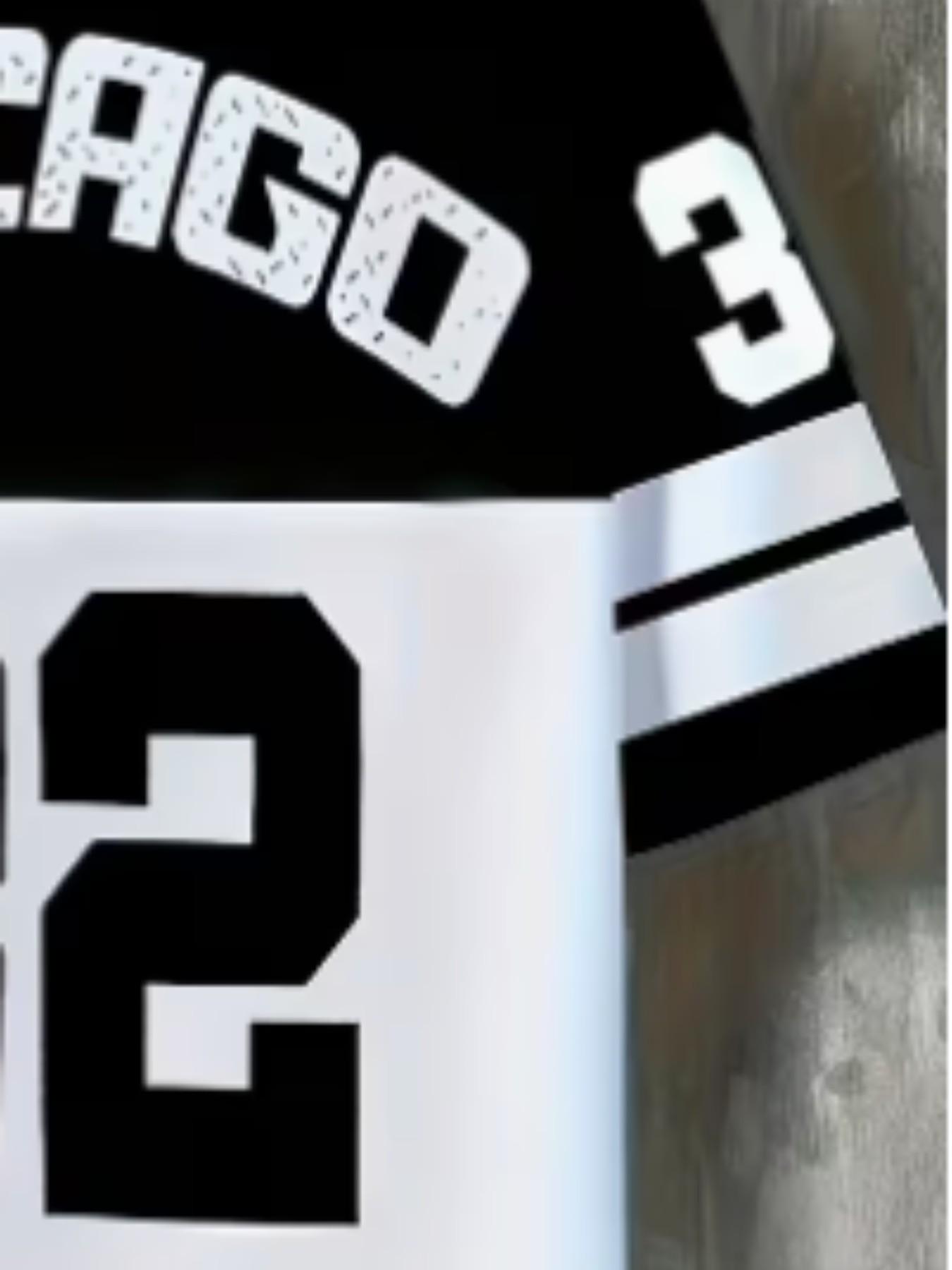 Men's New Casual Round Neck T-Shirt, Chicago Word Design, 32 Number Pattern, Polyester Knit Fabric, Stretchy, Soft Breathable, Outdoor Comfort