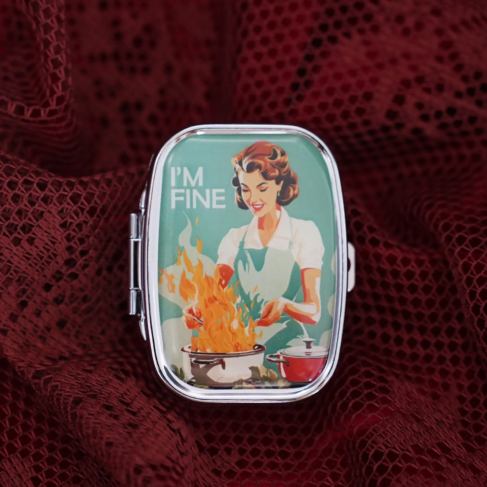 Vintage Pill Box 2-Compartment Medicine Organizer Portable Travel Trinket Case for Purse & Pocket Mini Supplements Metal & Food-Safe Plastic Holder with Secure Clasp, Decorative Gift for Women & Men, Daily Medication Sorter