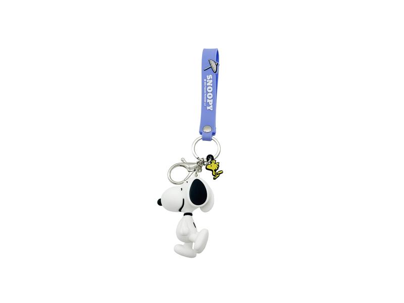 [Holiday Special]Snoopy’s Sunny Journey: 3D Figurine Keychains,Exquisite 3D Craft,Durable Material,Cute/Adorable,Bag Charm/Bag Accessory,Holiday & Holiday Haul