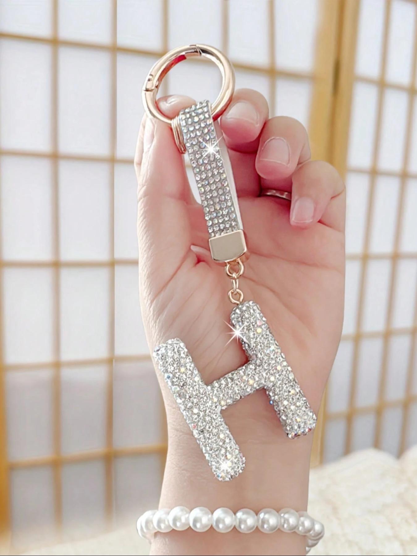 Shiny Rhinestone Letter Keychain, Lucky Crystal Pendant, Sparkling Alloy Charm, Perfect Gift for Bags and Backpacks, Women and Girls