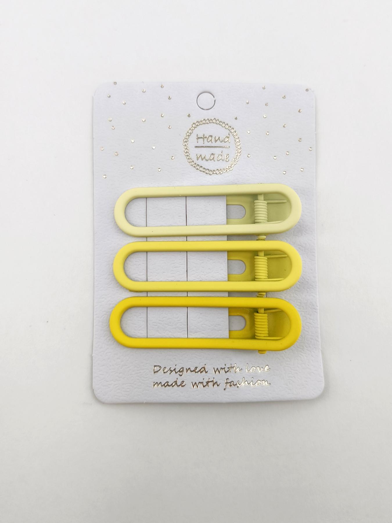 1 Pack of 3 Hollow Out Oval Duckbill Clips, Metal Material, Matte Finish, Lightweight, Suitable for Commuting, School, Dates, Fashionable and Practical