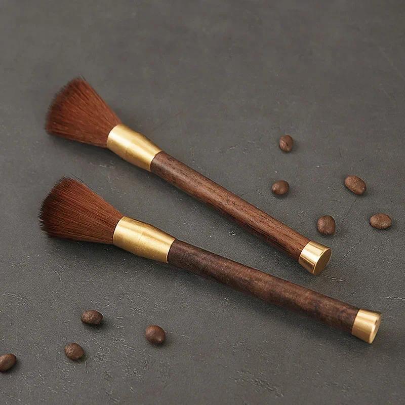 1pc Coffee grinder cleaning brush with wooden handle, bean powder dust removal, concentrated coffee brush cleaning brush tool