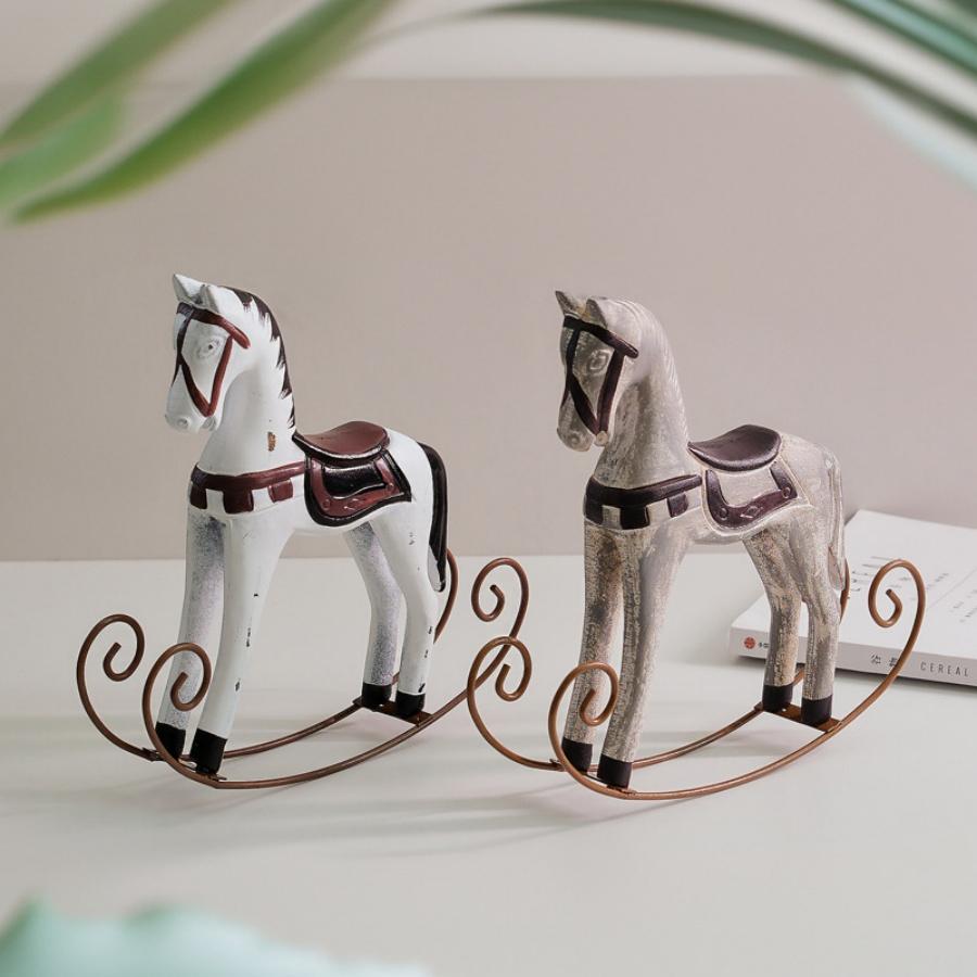 Wooden Rocking Horse Decorative Piece, Vintage Colorful Small Wooden Horse for Home Kids Room, Desktop Ornament, Natural Wood Material
