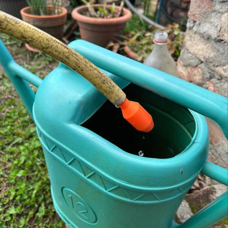 3-Pack Self-Siphoning Pump, Automatic Drainage Tool for Garden, Kitchen, and Bathroom. Easy-to-start design by simply shaking, made of durable plaultifunctional drainage solution, a perfect practical gift for Christmas, Valentine's Day, and New Year.