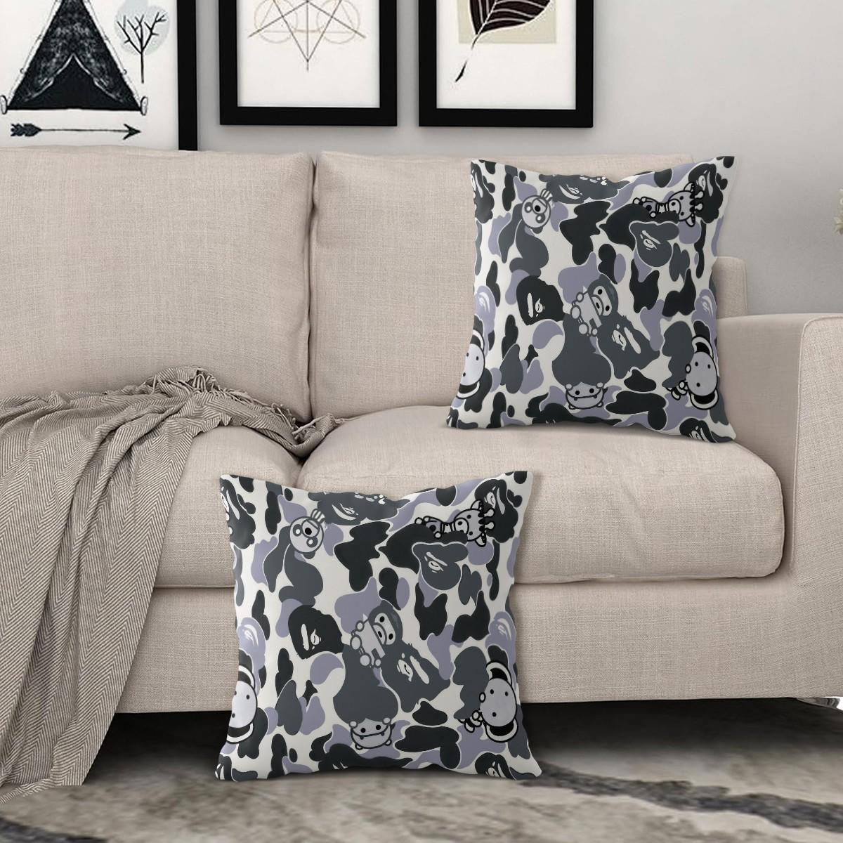 Cartoon Camouflage Anime Style Throw Pillow with Insert, Youthful Personalized Decorative Pillow for Sofa, Bay Window, Gaming Room, Studio, Housewarming Christmas Birthday Gift for Trendy Toy Lovers