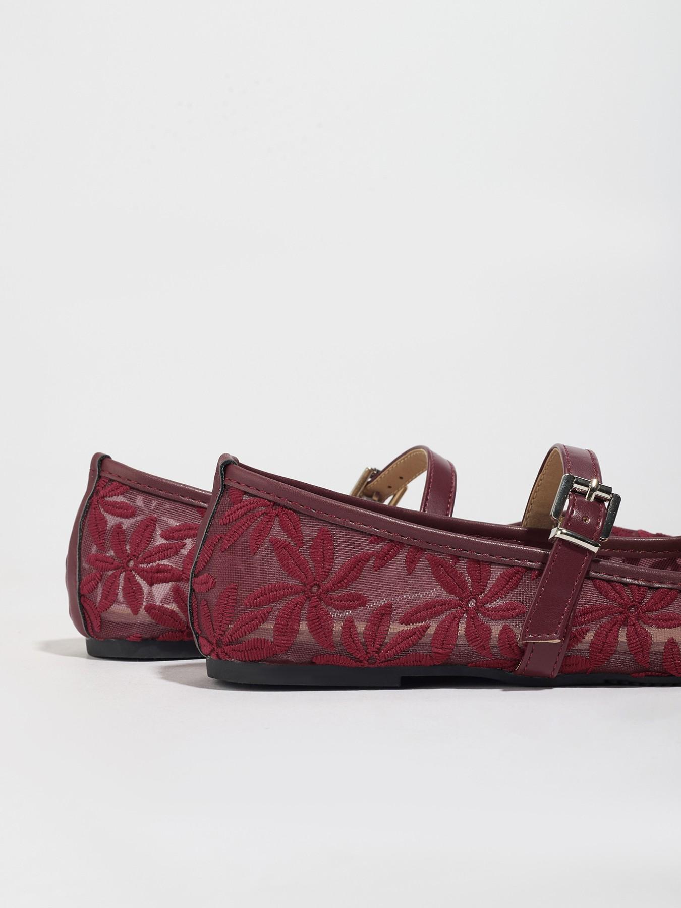 Vintage Wine Lace Mary Jane Shoes, Square Toe, Retro Style, Textile Upper, Rubber Sole, Embroidery Design, Less Than Ankle Height