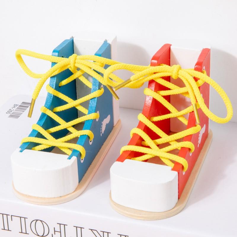 Wooden Shoe Lacing Toy, Shoe Laces, Educational Craft Kit for Kids, Creative DIY Project, Perfect Gift for Children, Enhances Fine Motor Skills
