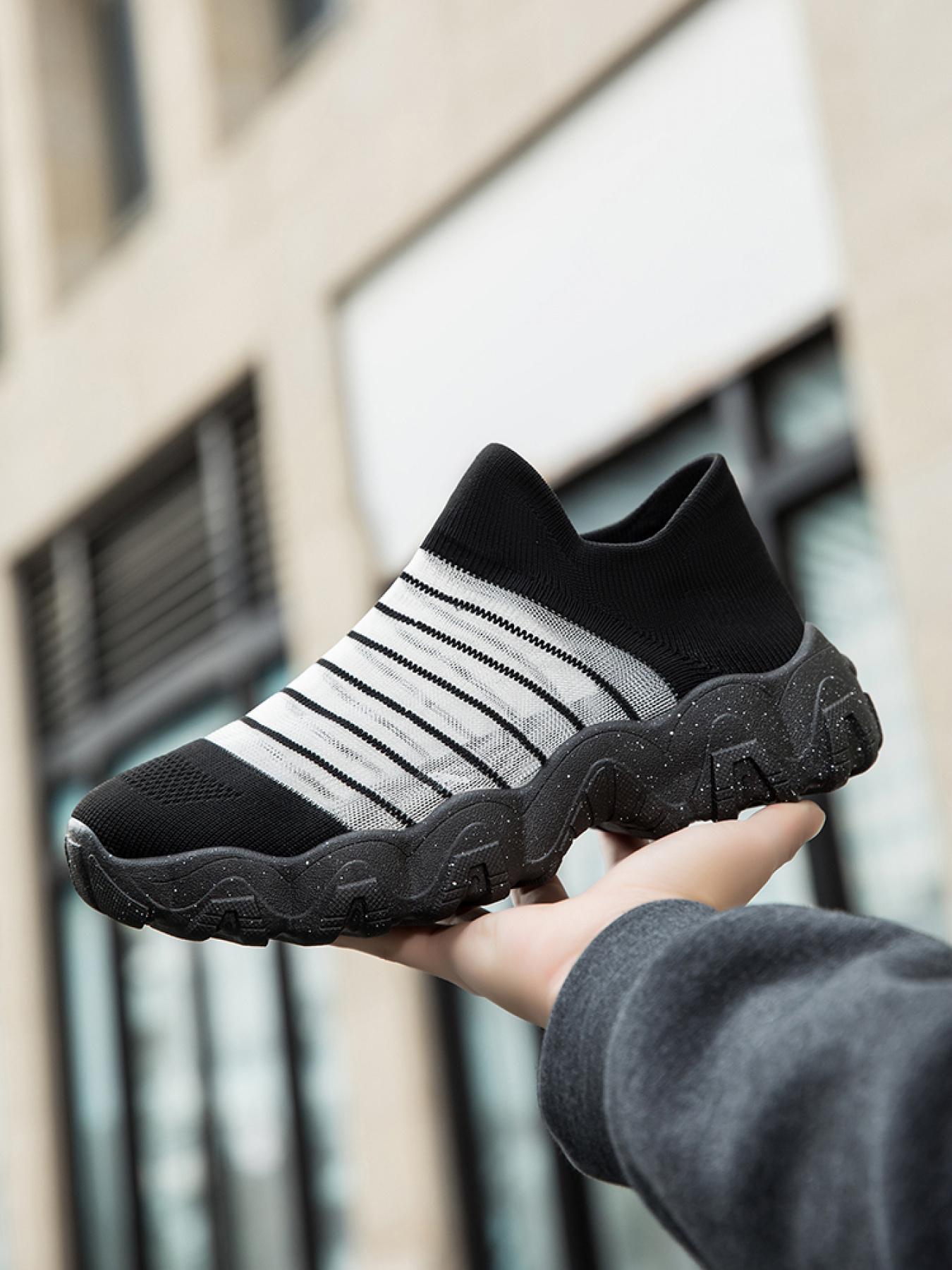 1 Pair Unisex Slip-On River Shoes, Breathable Flyknit & Convenient Slip-On Design, Elastic EVA Sole, Fashion Street Shoes for Students