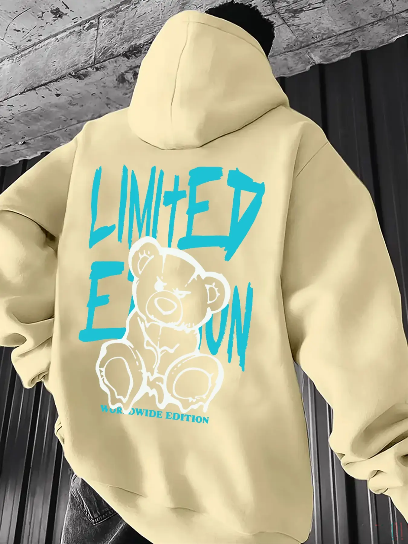 Men's Cartoon Bear Graphic Hoodie, Soft Long Sleeve Fitted Top with Front Pockets and Drawstring, Casual Daily Wear, Campus Style, Urban Fashion