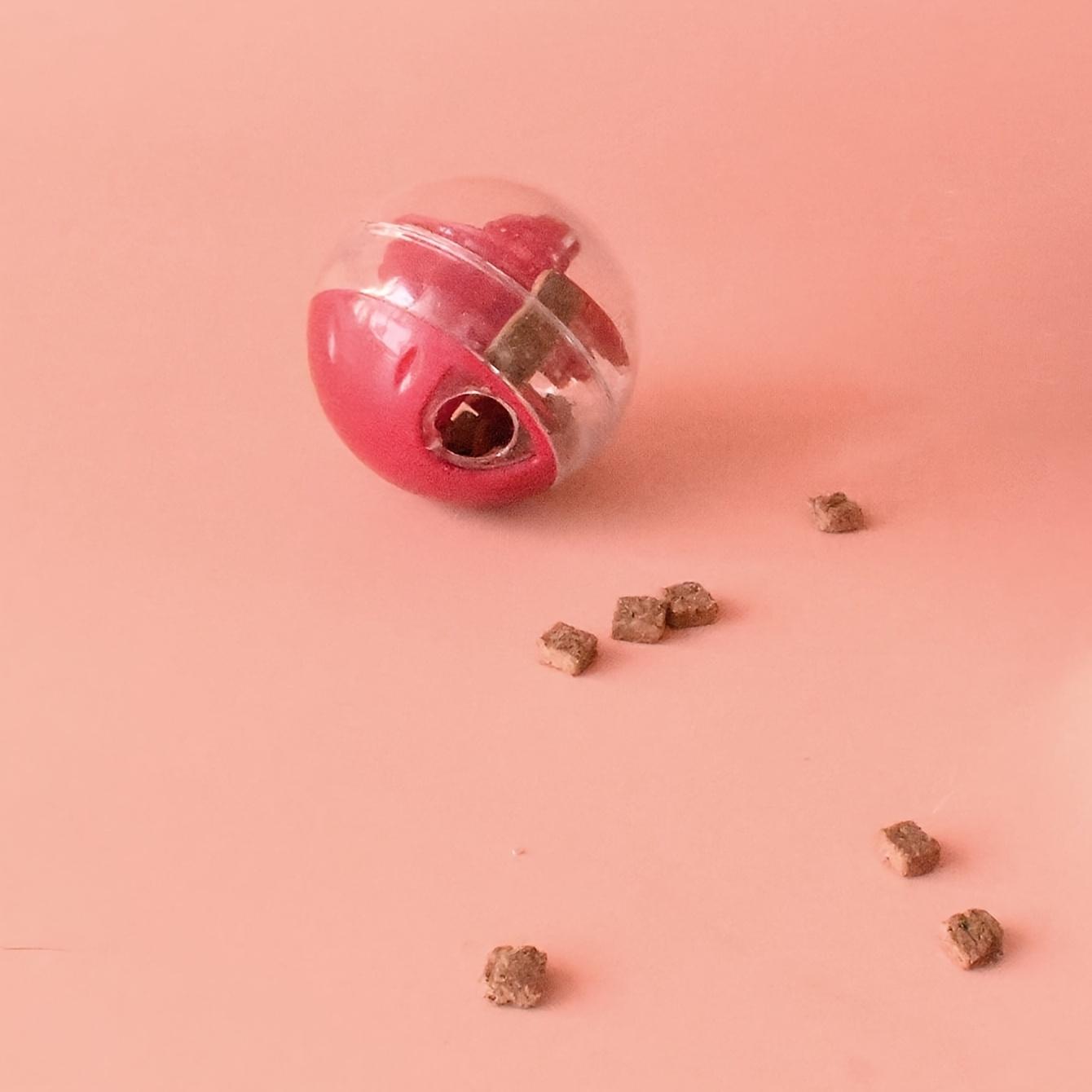 Cat feeding toy, pet snack dispenser, interactive feeding toy, pet fun ball, no batteries required