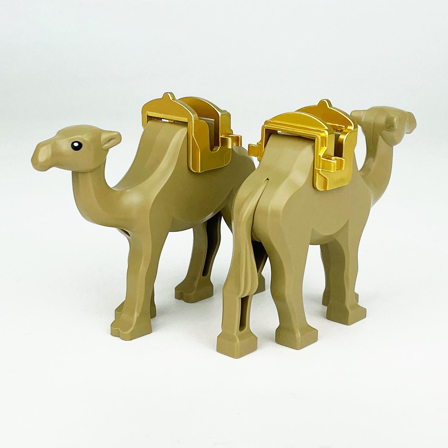 TOOUEE 3 Pack Plastic Camel Animal Figures, Desert Safari Decor Accessories Building Blocks Set Compatible with Major Brands, Birthday Christmas Gift for Friends Family Home Office Party Supplies