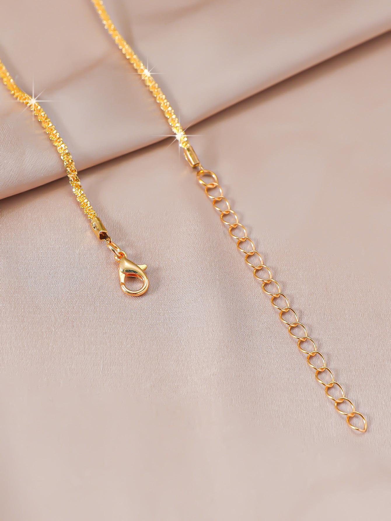 Minimalist Diamond Necklace, High-End Luxury Sparkling Collarbone Chain, Elegant Women's Jewelry, Simple Cold Style Pendant