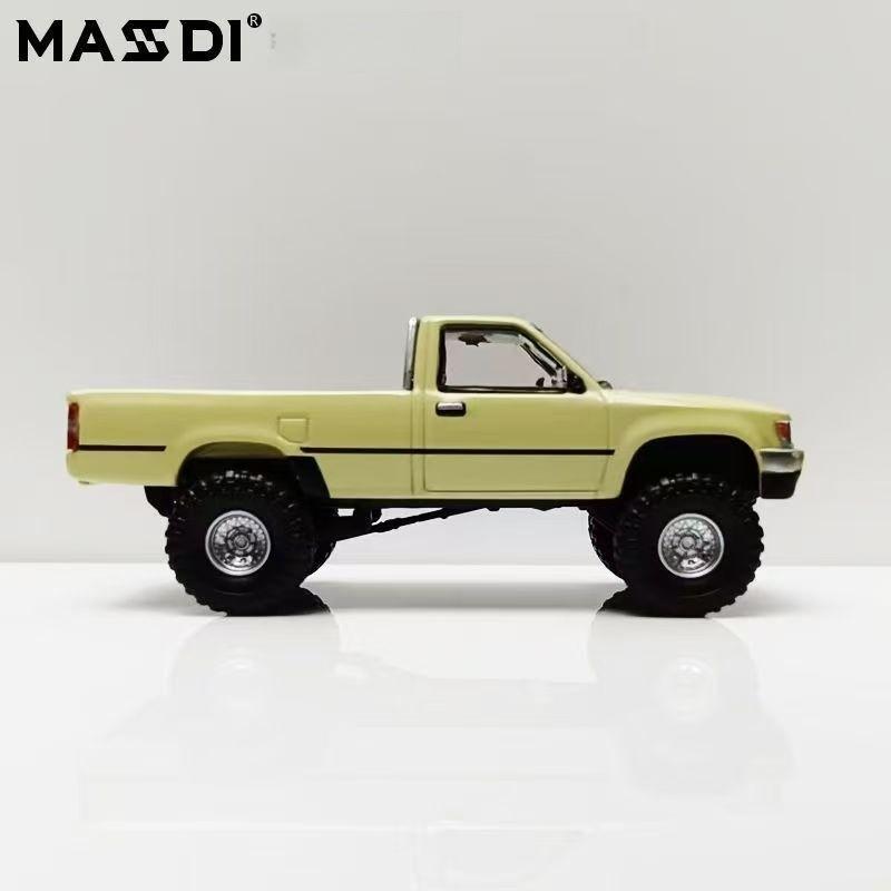 Toyota Hilux 1:64 Scale Die-Cast Metal Model, Single Cab 4wd All-Terrain Pickup, Military Style, Handicraft Collection, Gift & Puzzle Toy Kit, Diecast Metal Car