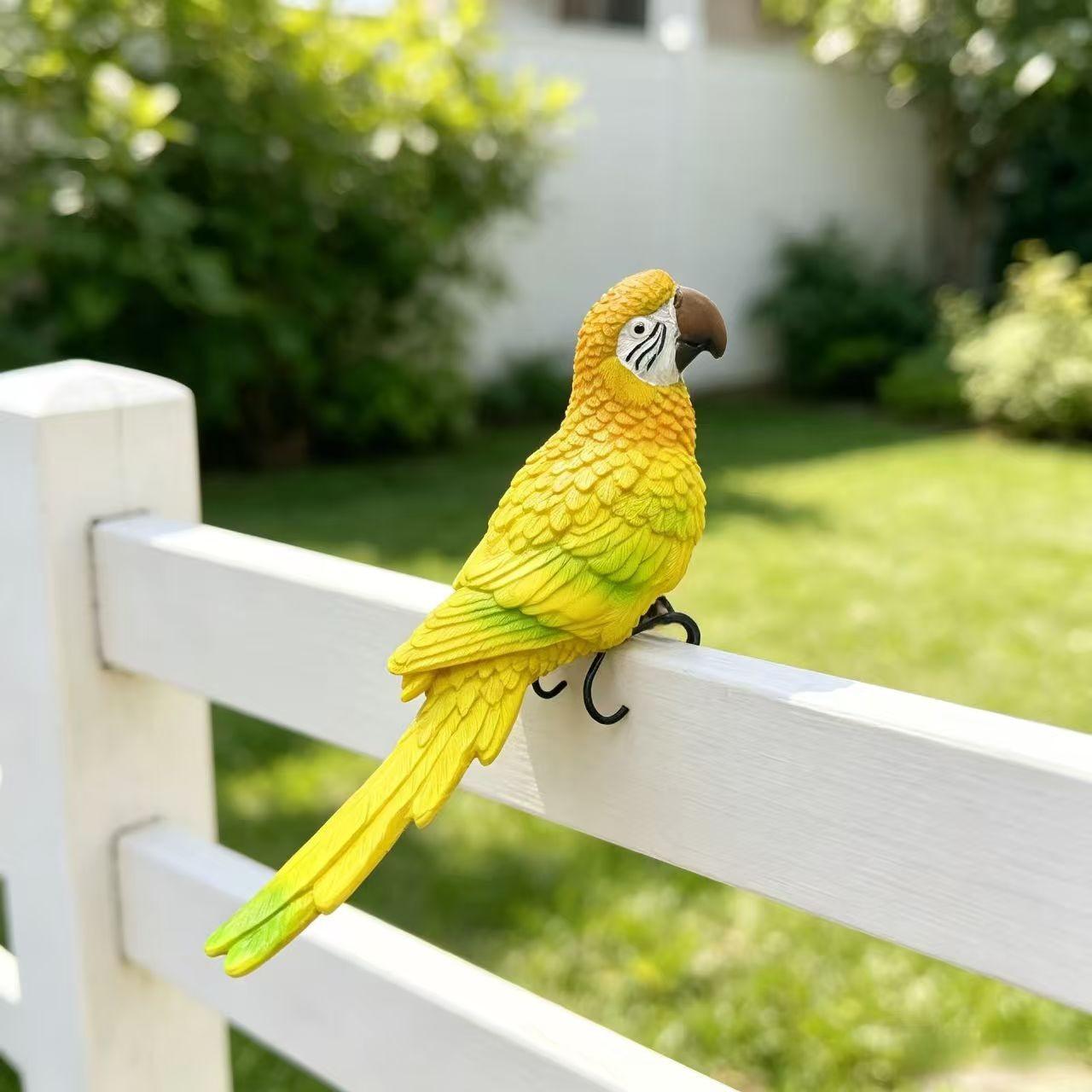 Resin Parrot Bird Home Decor Sculpture, Outdoor Garden Ornament, Durable Resin Material, Perfect for Courtyard Decoration