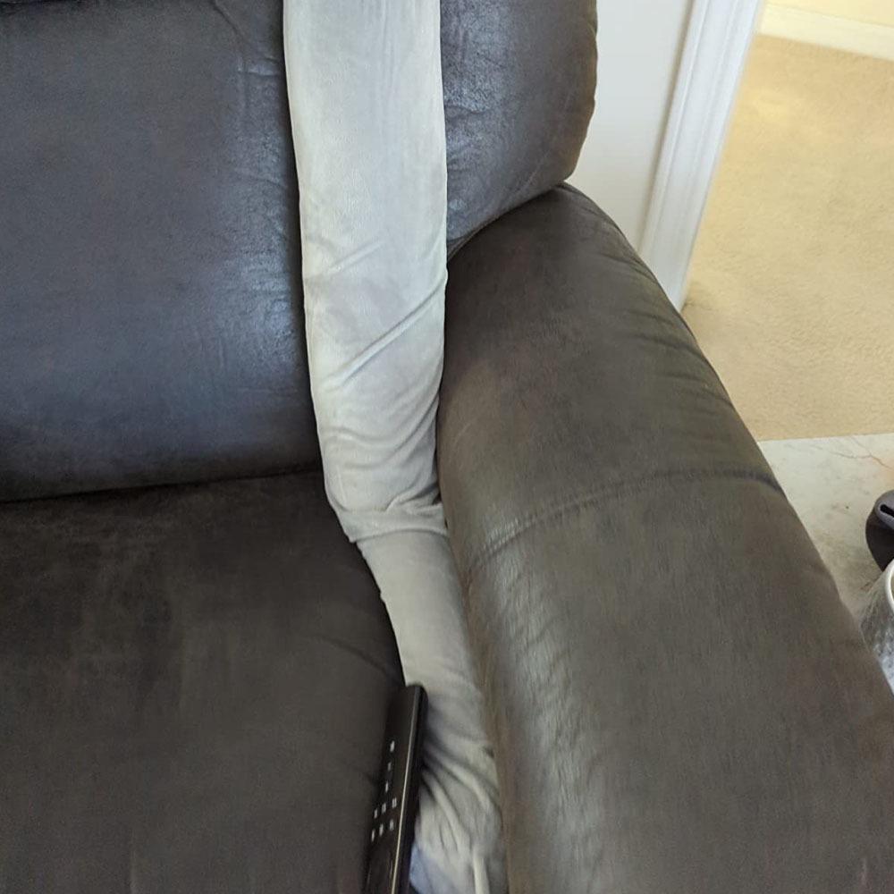 1 adjustable bendable travel pillow - lightweight and flexible neck pillow, ideal for sleeping and travel by car, plane or train