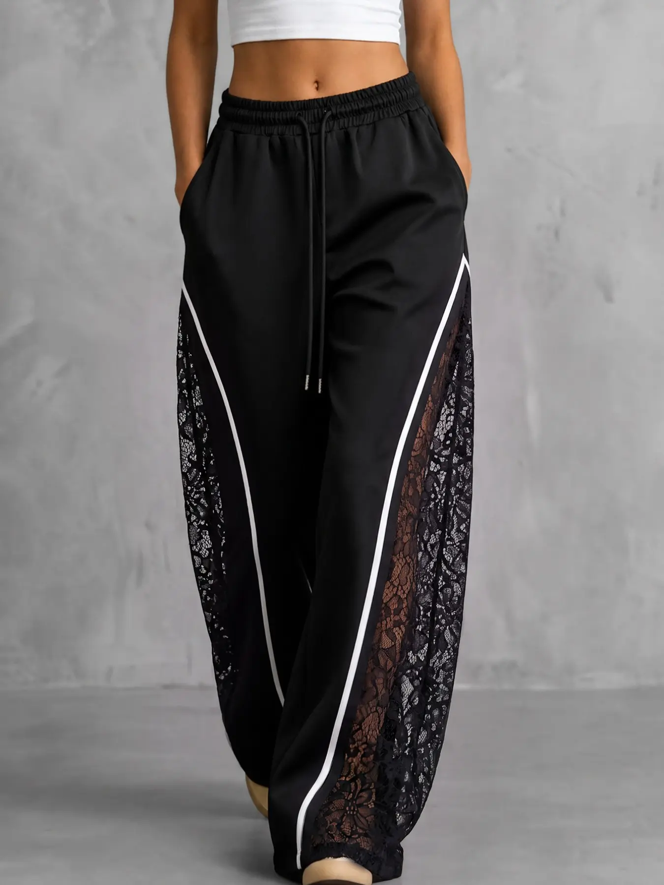 High Street Casual Lace Patchwork Sports Pants, Adjustable Drawstring Waist, Side Colorblock Trim, Loose Wide Leg, Trendy Fashion, Casual Sportswear Pants