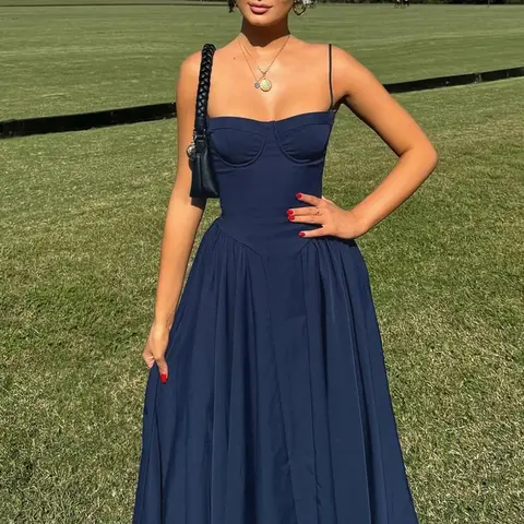 Women's Plain Backless Bodycon Dress, Fitted Bodycon Dress, Elegant Slim Fitting Spaghetti Strap Sleeveless Dress for Party Club Holiday, Ladies Summer Clothes, Formal Elegant Dress, Elegant Cocktail Dress, Backless Evening Dress, Elegant Backless Design