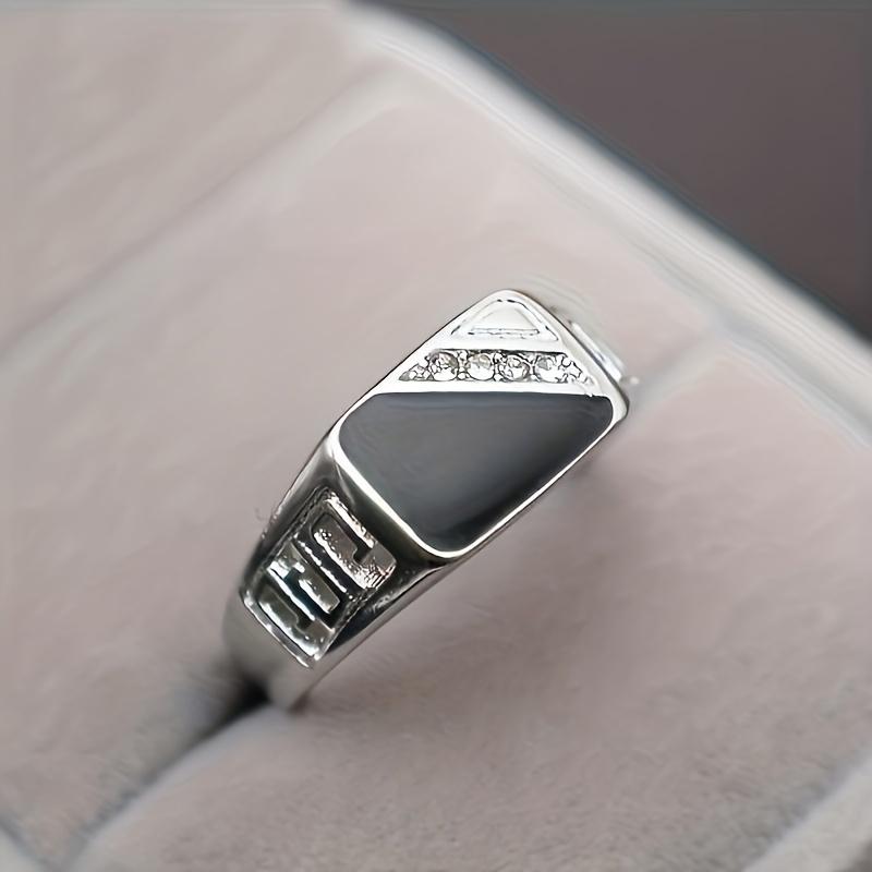 Classic square triangular oil-drip ring, unique and simple design, suitable for daily wear