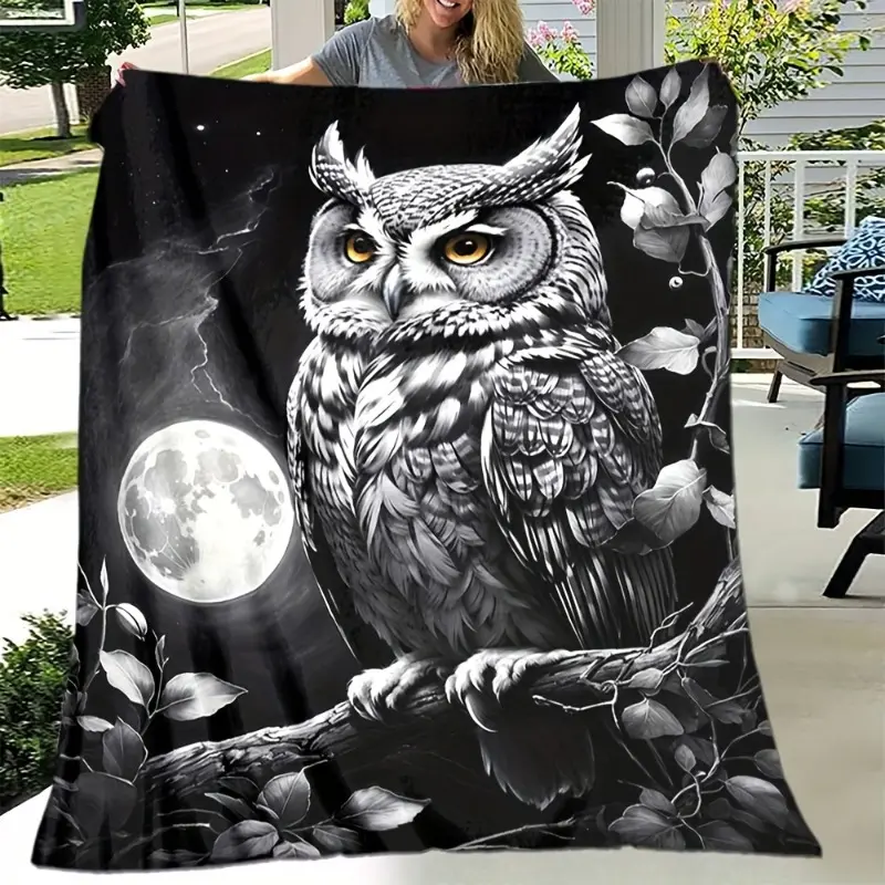 Soft & Warm Owl Print Flannel Throw Blanket | All-Season Multipurpose for Couch, Bed, Office, Camping | Cozy Gift Idea