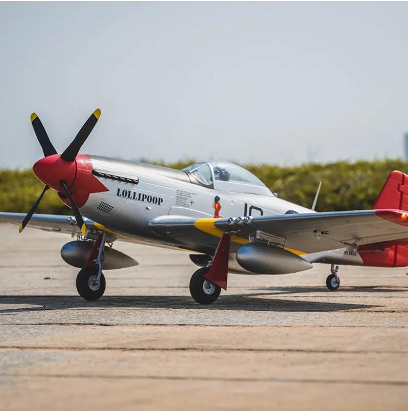 Arrows 850mm P-51D Mustang with Vector Flight Stabilization System PNP / RTF（RTF = plane, remote, battery battery charger，PNP = plane only）