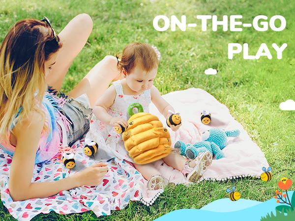 JoyCat Baby Toys, Bee Toys, Treehouse Toys, Soft Beehive with 5 Stuffed Sensory Bees/Squirrels, Rattle, Crinkle Paper, Squeaker, Mirror, Baby Birthday Easter Gifts Toys