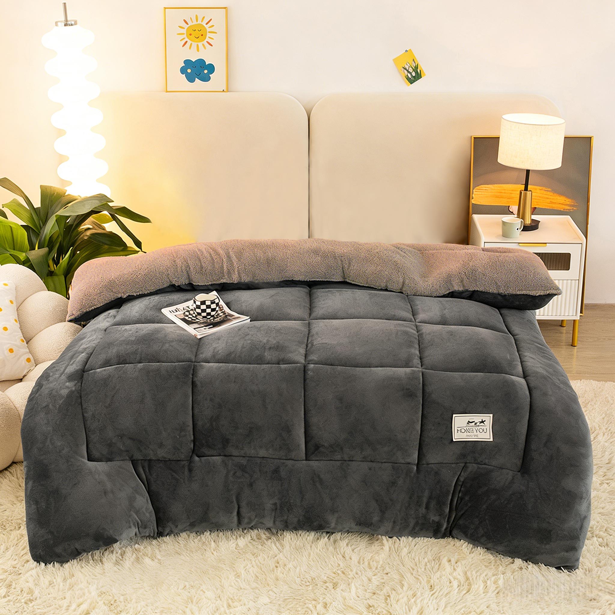 1 Pc Winter Thick Solid Color Snowflake Fleece Blanket – Super Soft, Warm and Breathable Polyester Fiber, Ideal for Gifts, Suitable for Comfortable Winter Nights and Home Decoration, Soft Fluffy Blanket