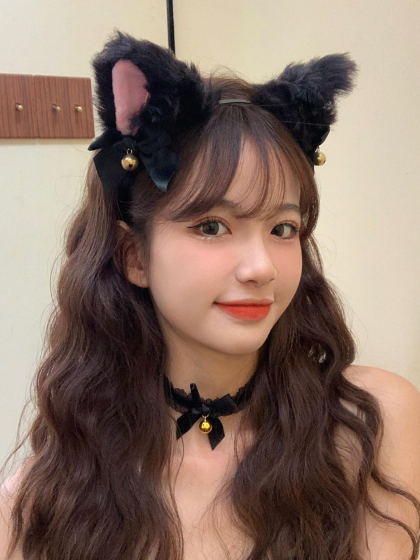 4-Piece Floral Cat Costume Set for Women, Includes Headband, Necklace, Gloves, Tail, Perfect for Halloween, Christmas, Cosplay, Performance