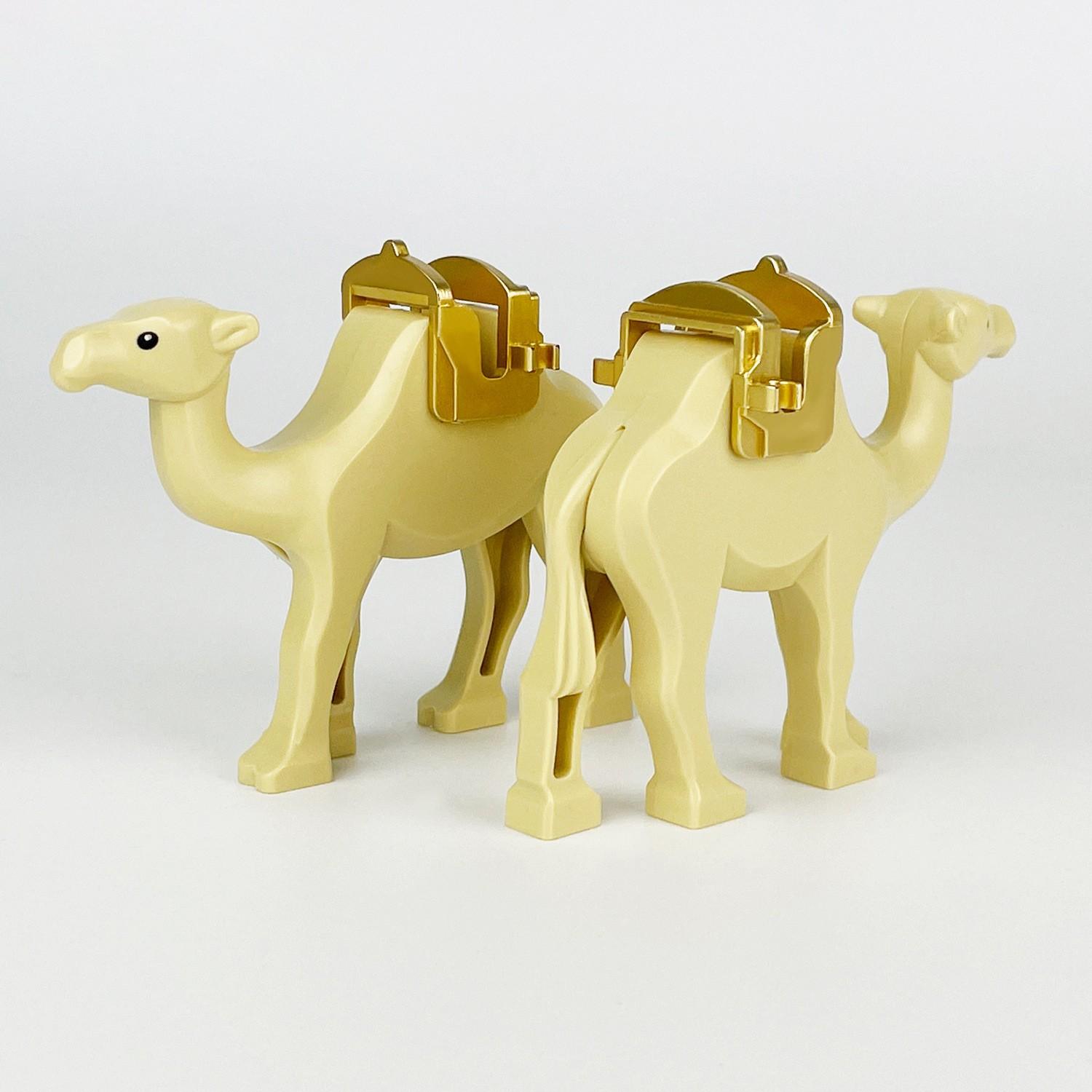 TOOUEE 3 Pack Plastic Camel Animal Figures, Desert Safari Decor Accessories Building Blocks Set Compatible with Major Brands, Birthday Christmas Gift for Friends Family Home Office Party Supplies