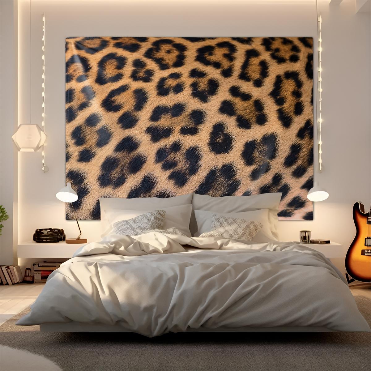Leopard Print Tapestry, Cheetah Decor Wall Hanging, Luxury Animal Print Tapestries, Soft Wall Blanket, Wild Backdrop Decor for Bedroom, Dorm & Living Room,Modern Abstract Pattern for Kid Boy Men